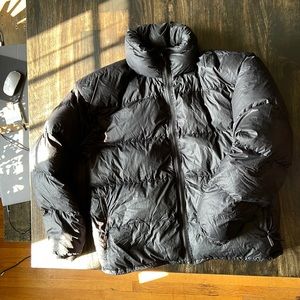 Western Mountaineering goose down puffy jacket